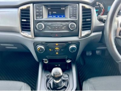 2017 Ford Ranger 2.2 XLT เครดิตดีฟรีดาวน์ ดอกเบี้ยพิเศษสำหรับ ลูกค้าเครดิตดี เริ่มต้น 3.xx รูปที่ 3